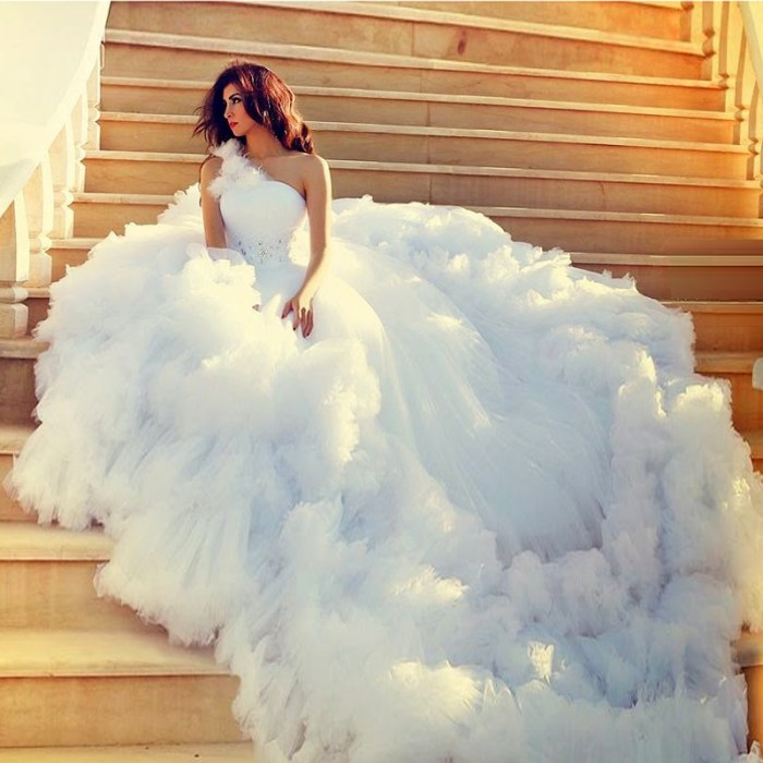 Plus size high low wedding dresses