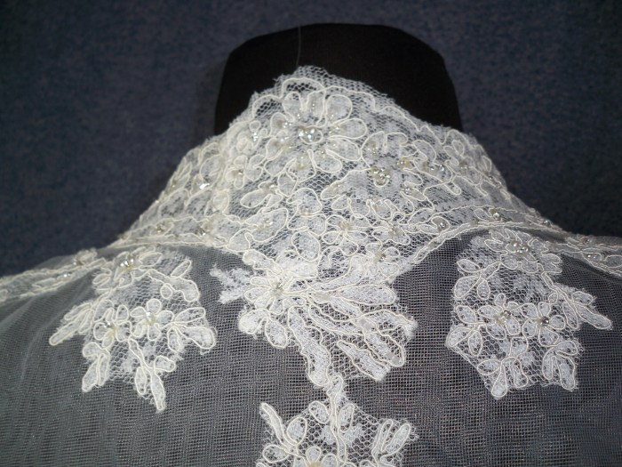 Lace bolero jacket for wedding dress