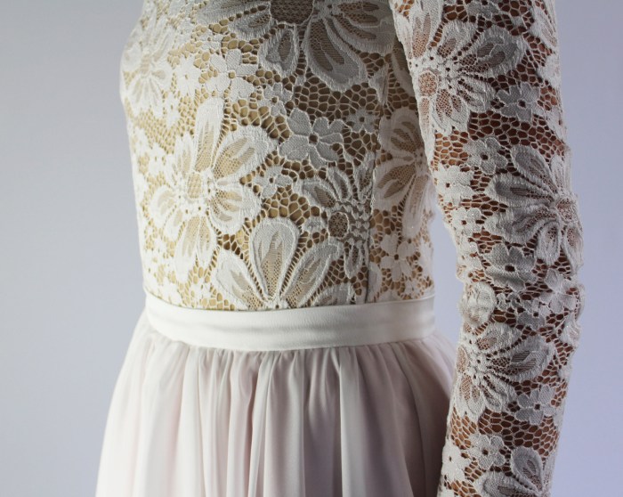 Lace Top Wedding Dresses A Style Guide